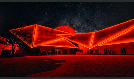 &ldquo;飛越中國&rdquo;4D球幕影院夜景