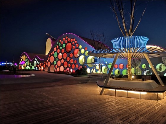 西安國(guó)際美術(shù)城少兒美術(shù)館-東側(cè)面