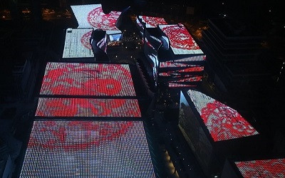 11月3日，央視總臺上海國際傳媒港舉行燈光首秀