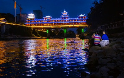 夜經濟成為特殊時期增長城市經濟的主力